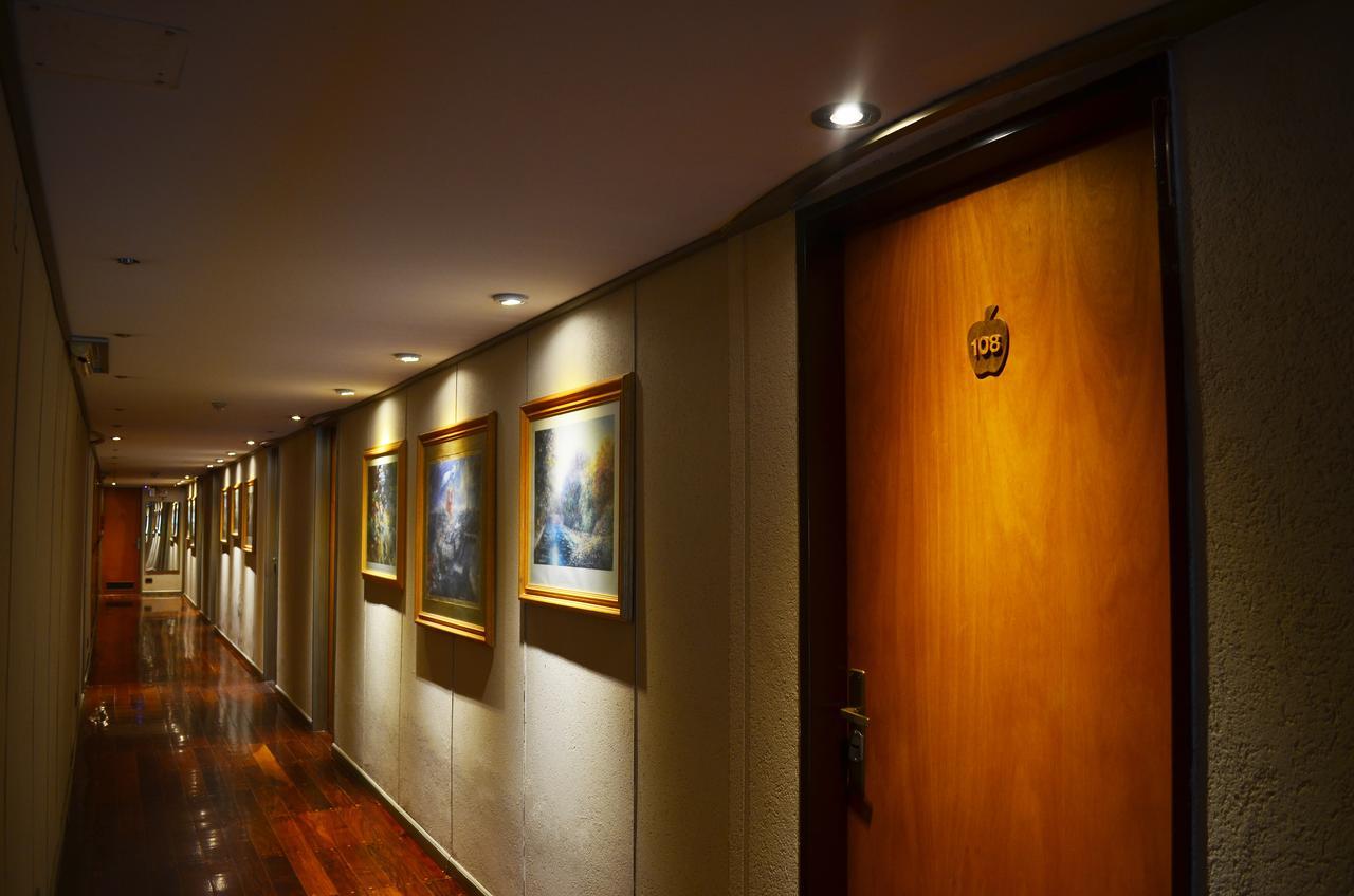 Hotel Huemul General Roca Buitenkant foto