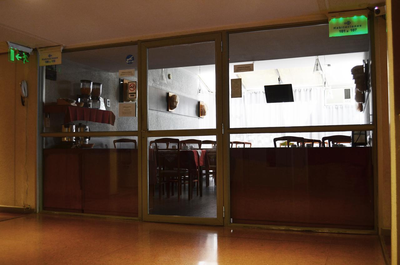 Hotel Huemul General Roca Buitenkant foto